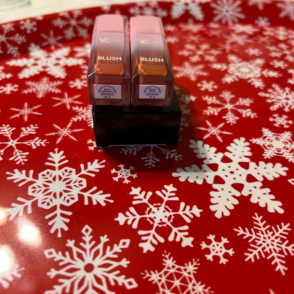 YC Liquid Blush - Picture 2 of 3